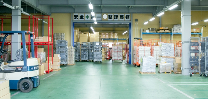 データ入力代行・DM発送代行「データセレクト」の作業・発送代行